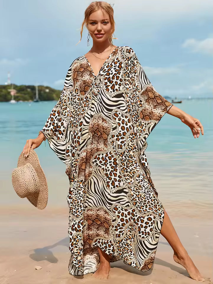 Sarah - Romantic Floral Dress with Chic Patterns