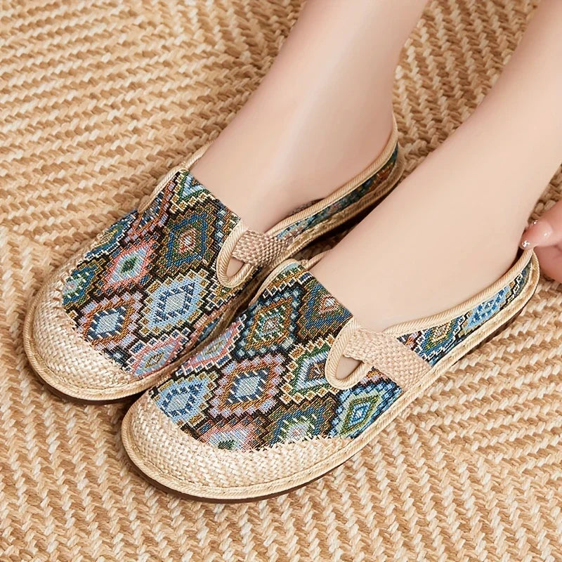 Avery™ - Retro Plaid Slip-On Loafers