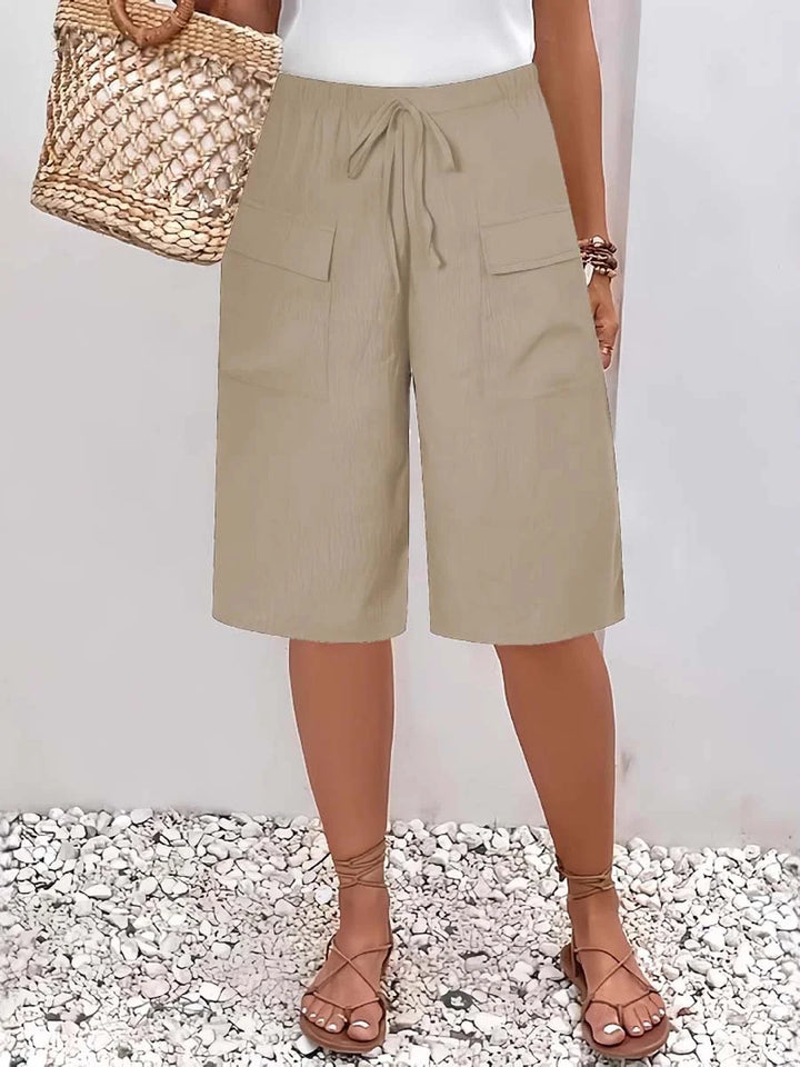 Yuria - Solid Color Casual Loose Stylish Pockets Shorts