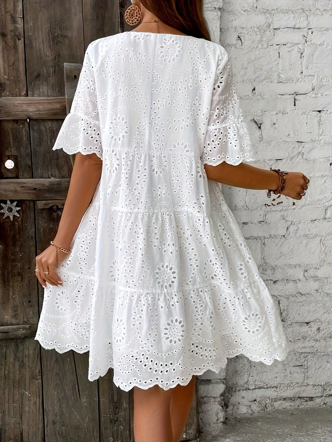 Rhoswen | Elegant Embroidered Midi Dress