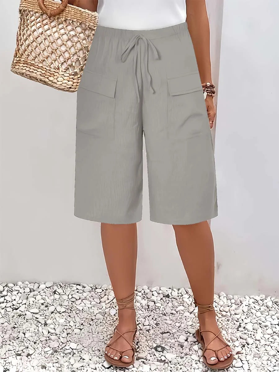 Yuria - Solid Color Casual Loose Stylish Pockets Shorts