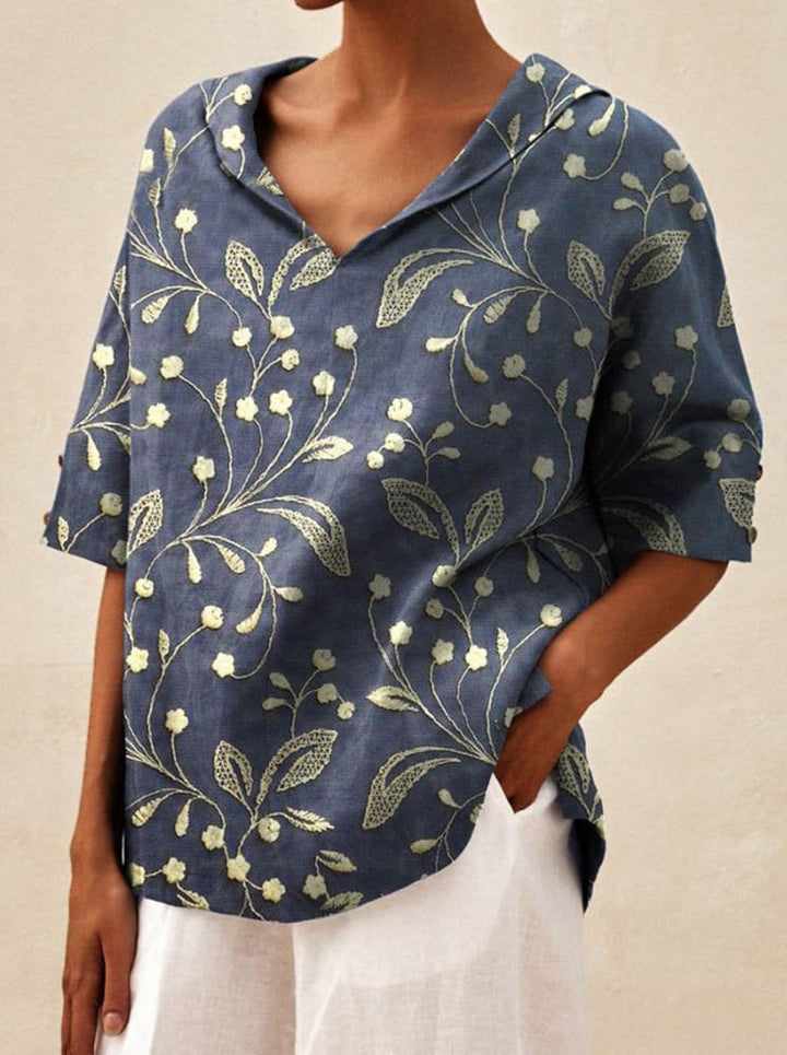 Andrea | Elegant top with V-neck
