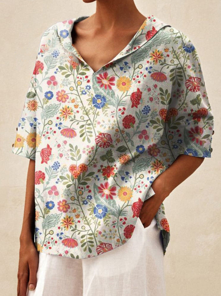 Andrea | Elegant top with V-neck