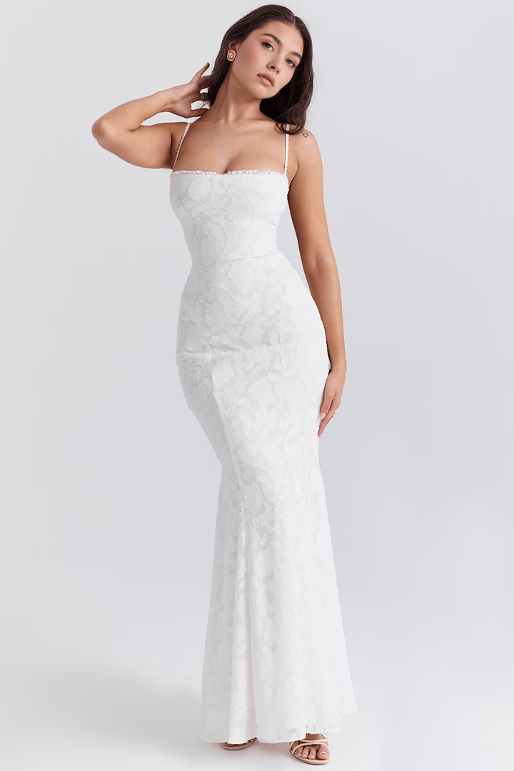 ÉLAN GOWN
