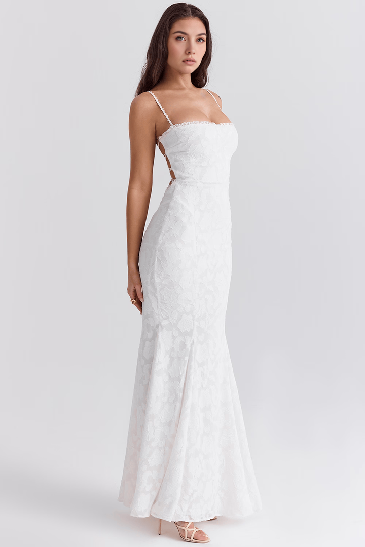 ÉLAN GOWN