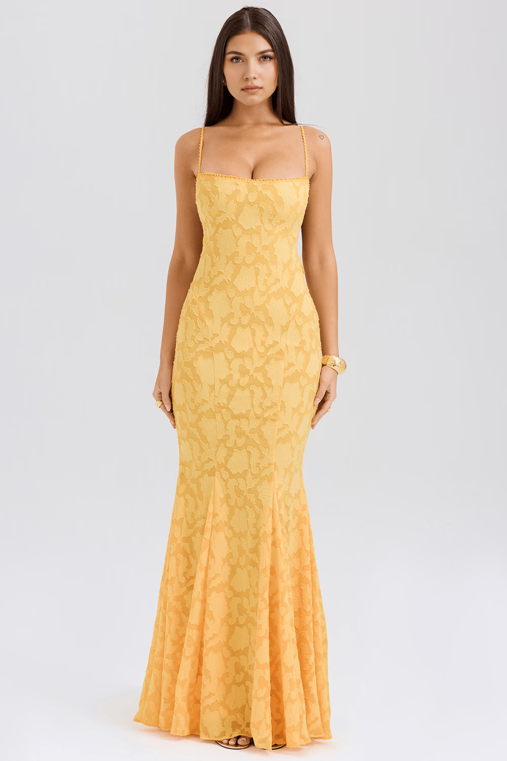 ÉLAN GOWN