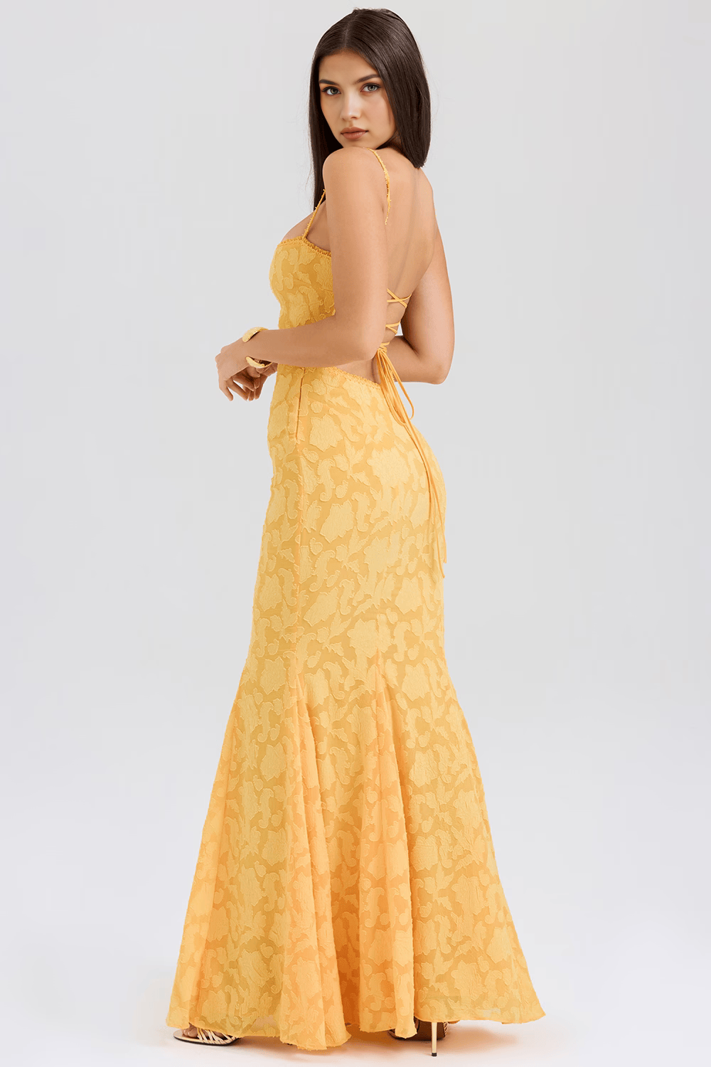 ÉLAN GOWN