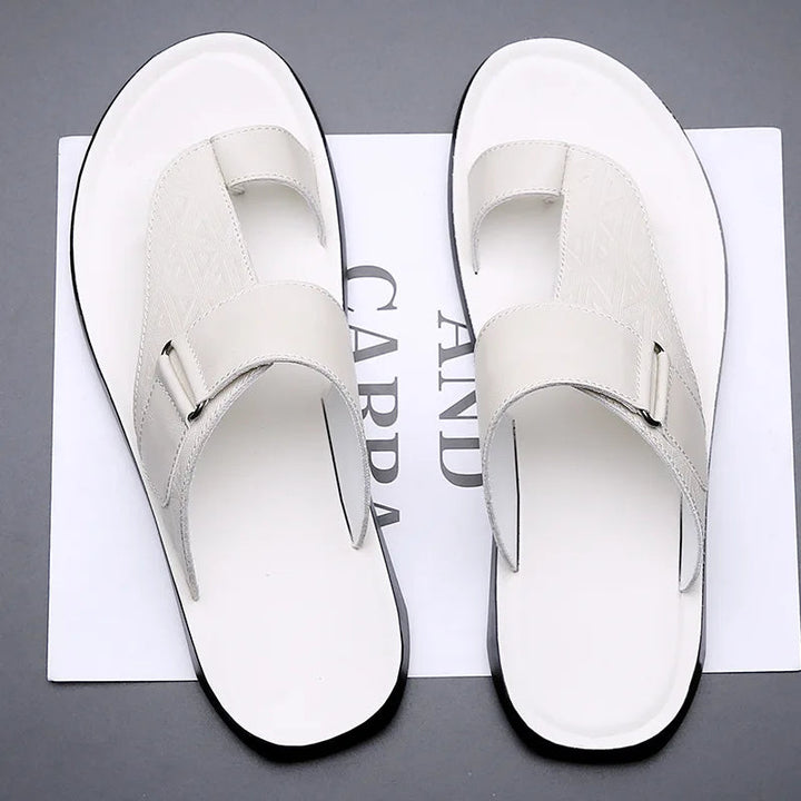 Darian – Classic Leather Sandals with Cushioned Sole