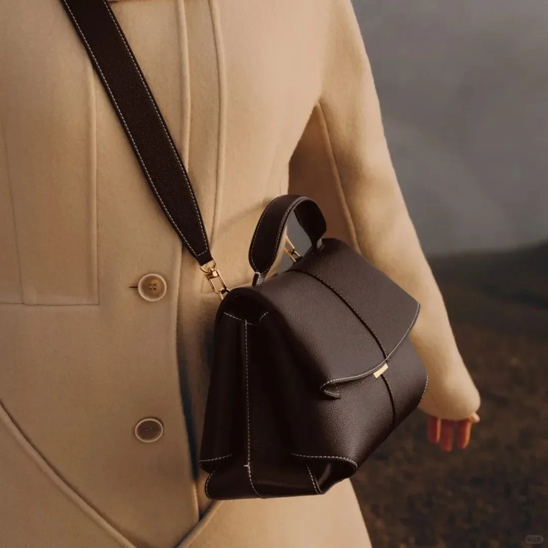 Abigail™ - Elegant Handbag