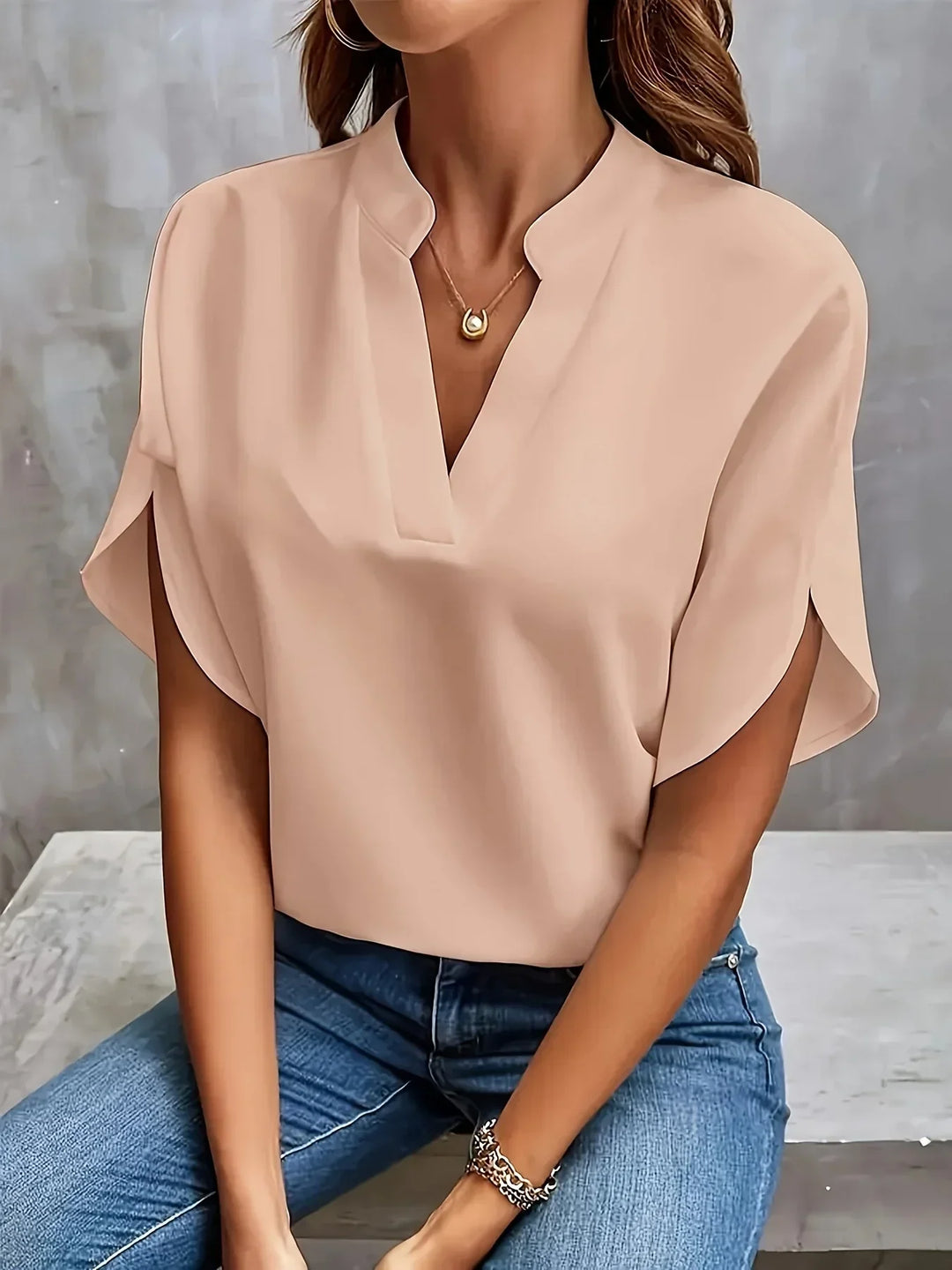 Thalia™️ | Sophisticated Blouse with Tailored Design