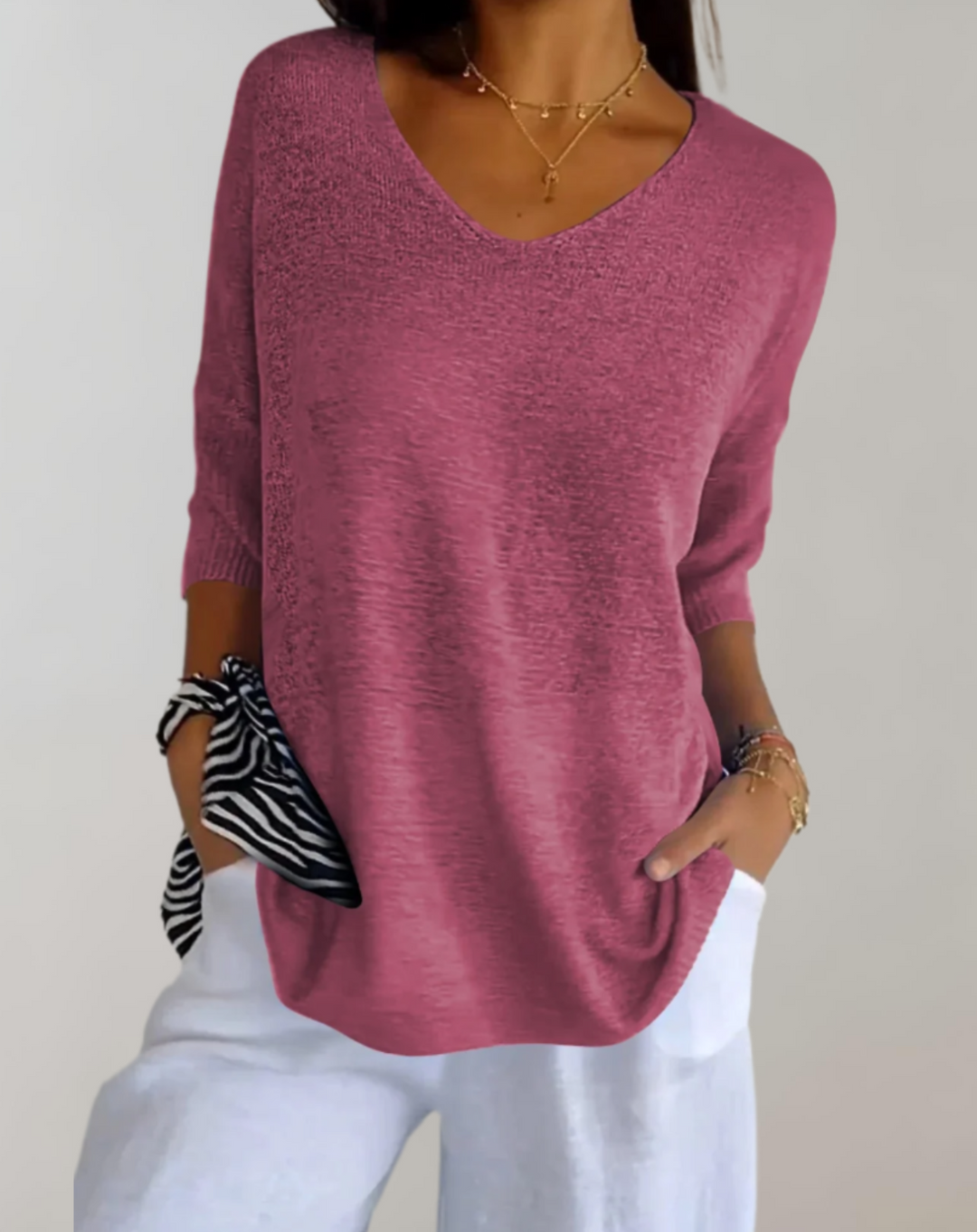 Shalia | Knitted Top With V-Neck