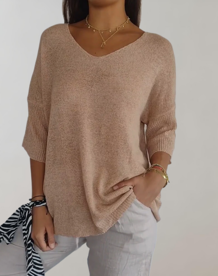 Shalia | Knitted Top With V-Neck